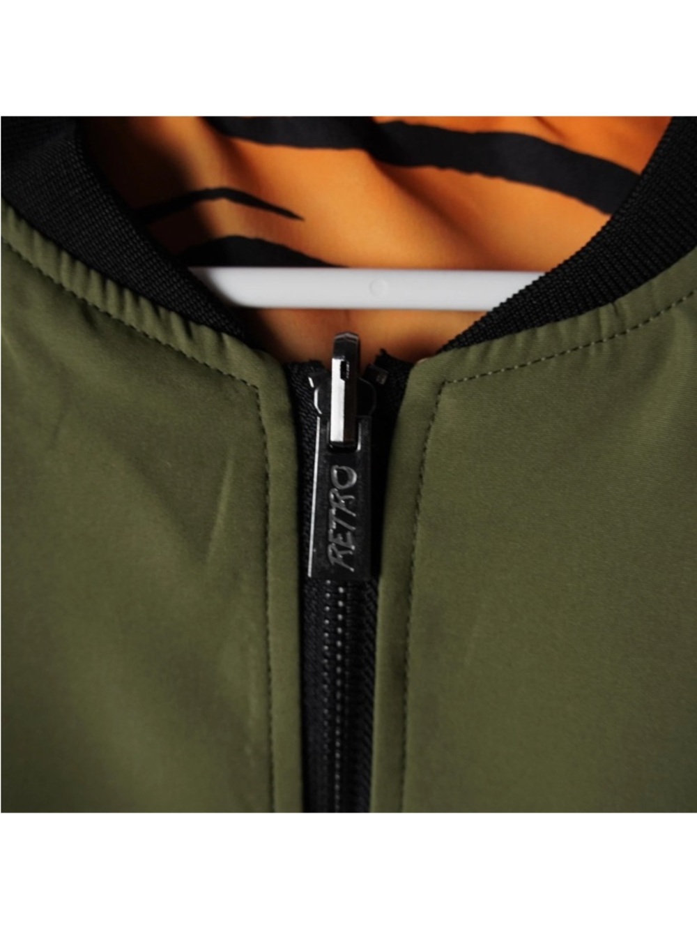 Retro Rifle Reversible Bomber Jacket Mens Size X-Large Green Tiger Print EUC - Picture 7 of 11